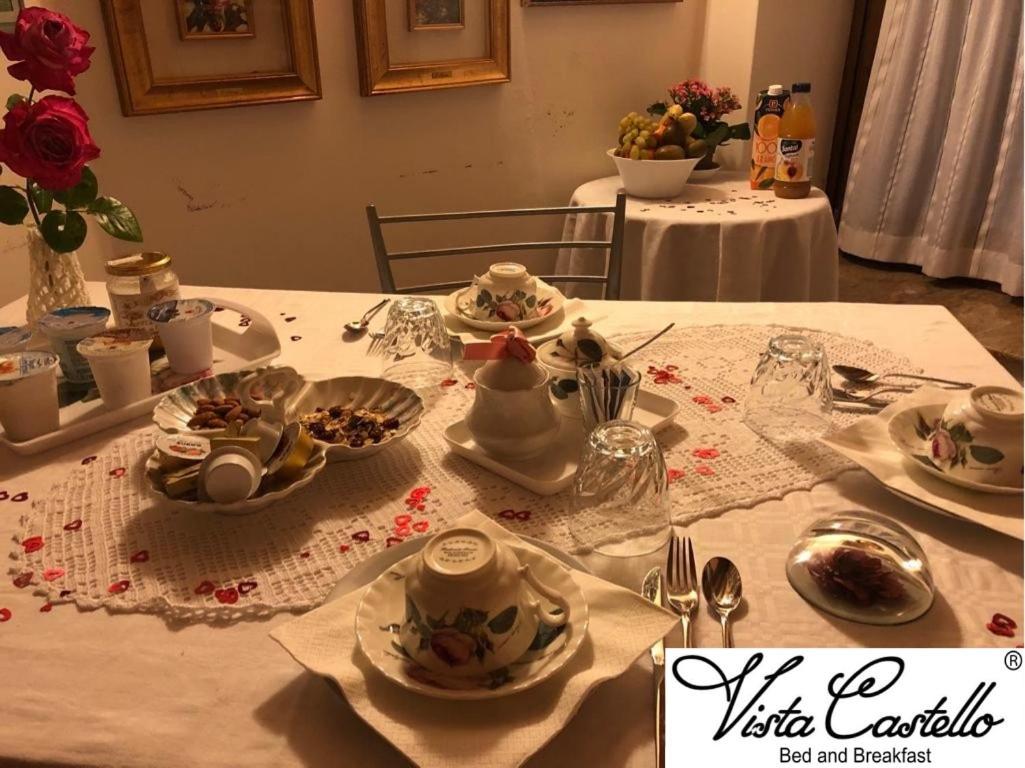 مبيت وإفطار روفيريتو Vista Castello المظهر الخارجي الصورة